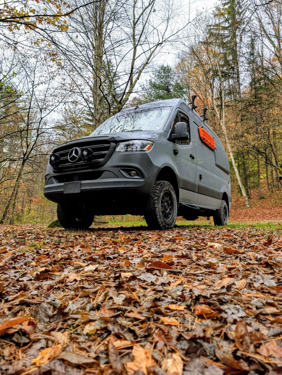 The rig, head-on.